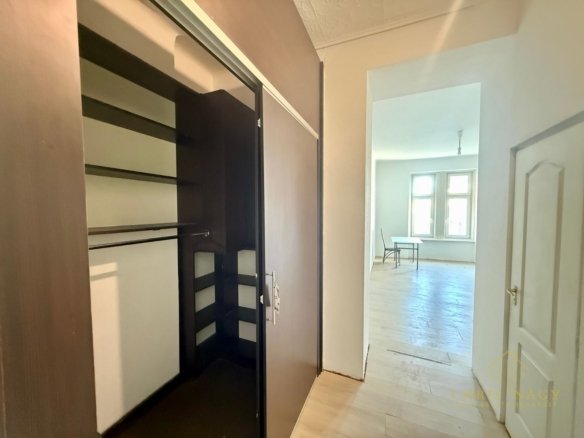 Sunny 1.5-room apartment near Füvészkert, District VIII