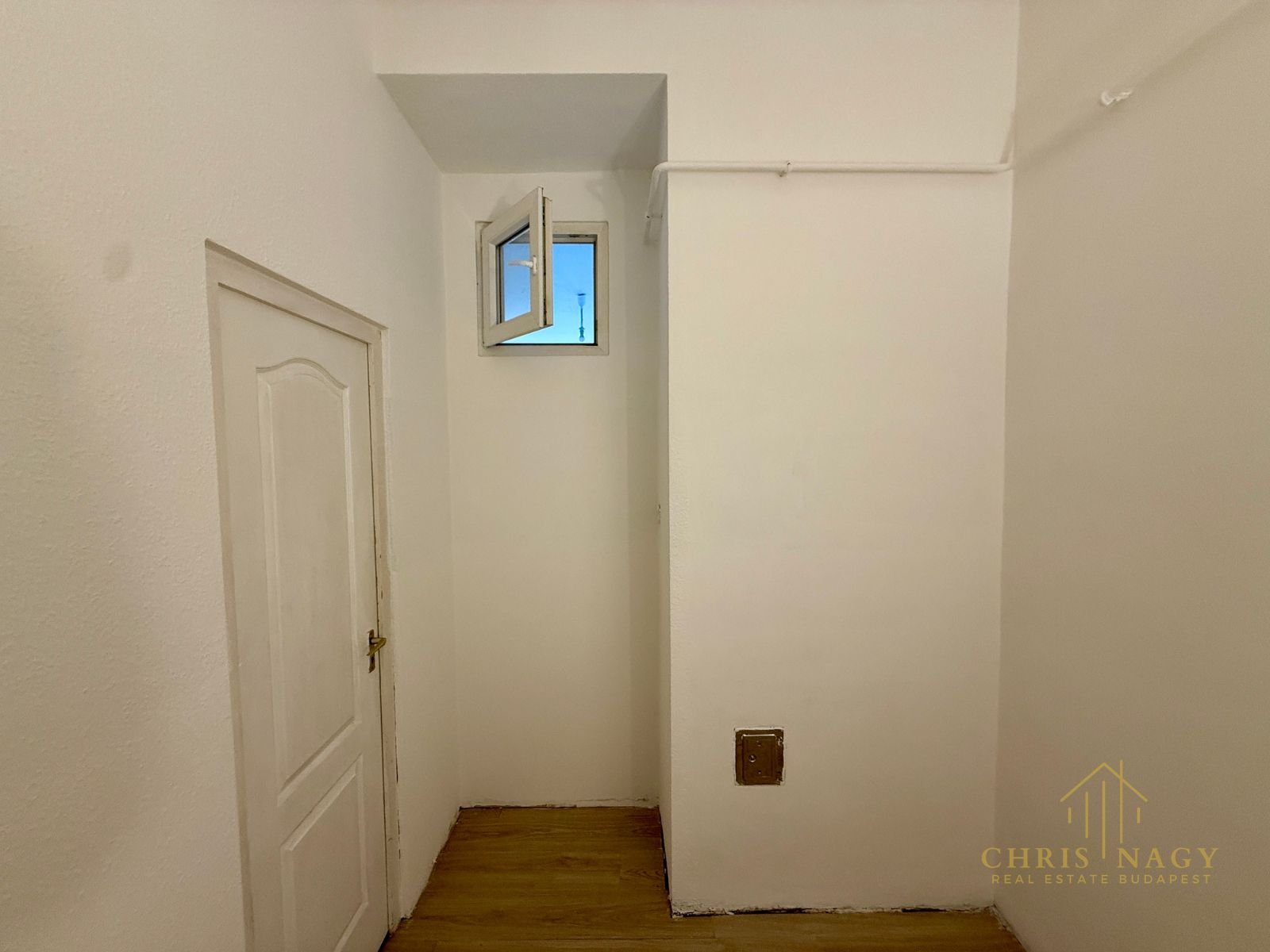 Sunny 1.5-room apartment near Füvészkert, District VIII