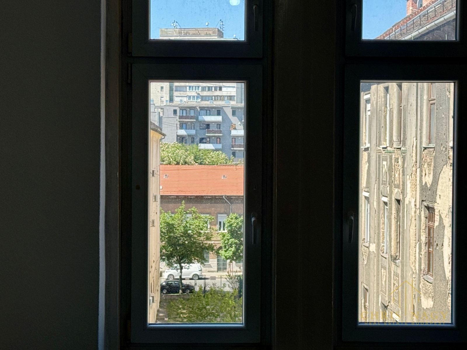 Sunny 1.5-room apartment near Füvészkert, District VIII