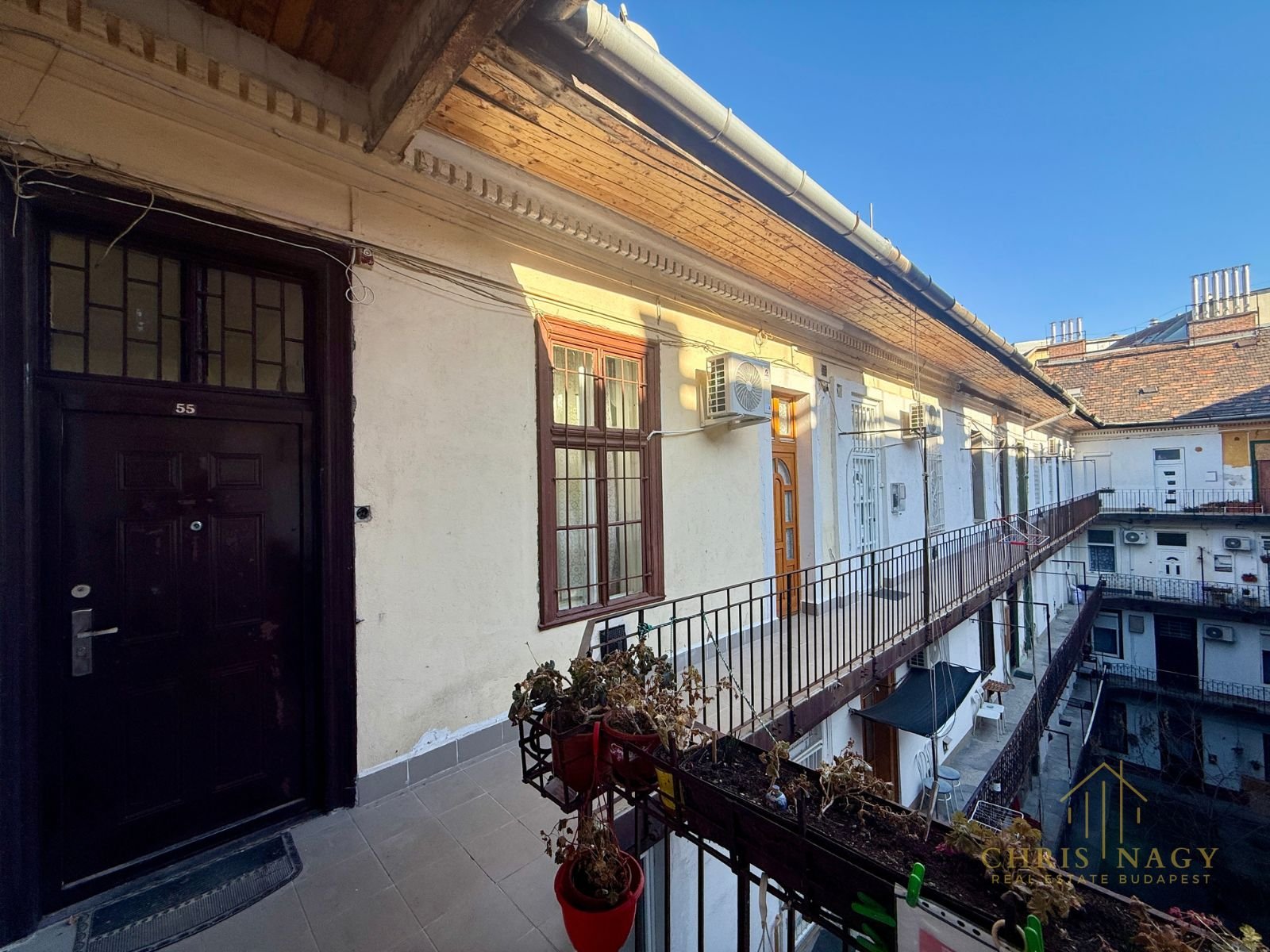 Sunny 1.5-room apartment near Füvészkert, District VIII