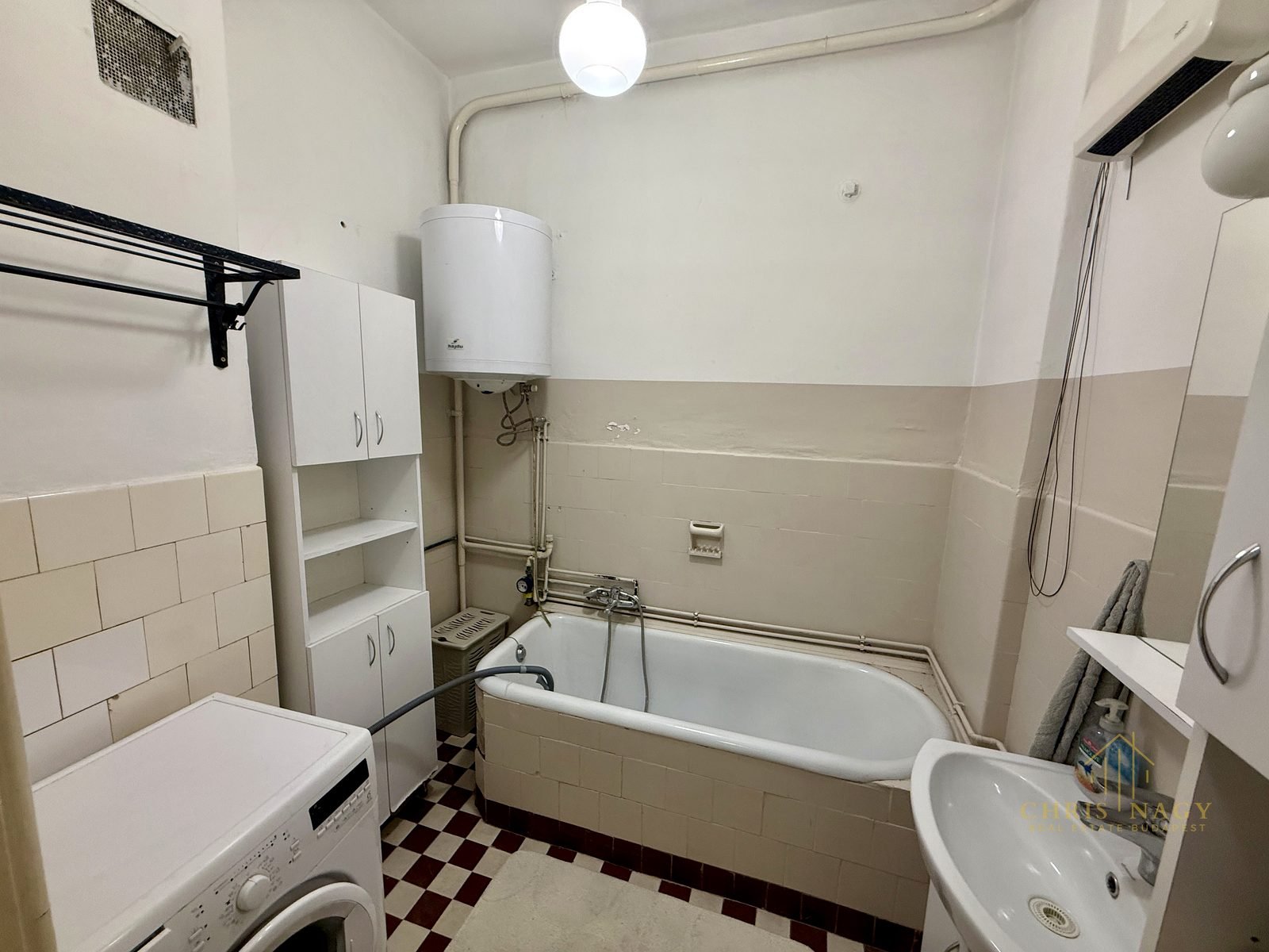 Green-View Two-Balcony Apartment, District VIII