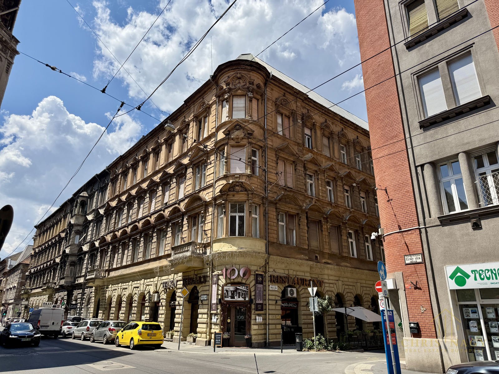 Felújítandó 89 m²-es lakás a Király utcában, a 6. kerületben