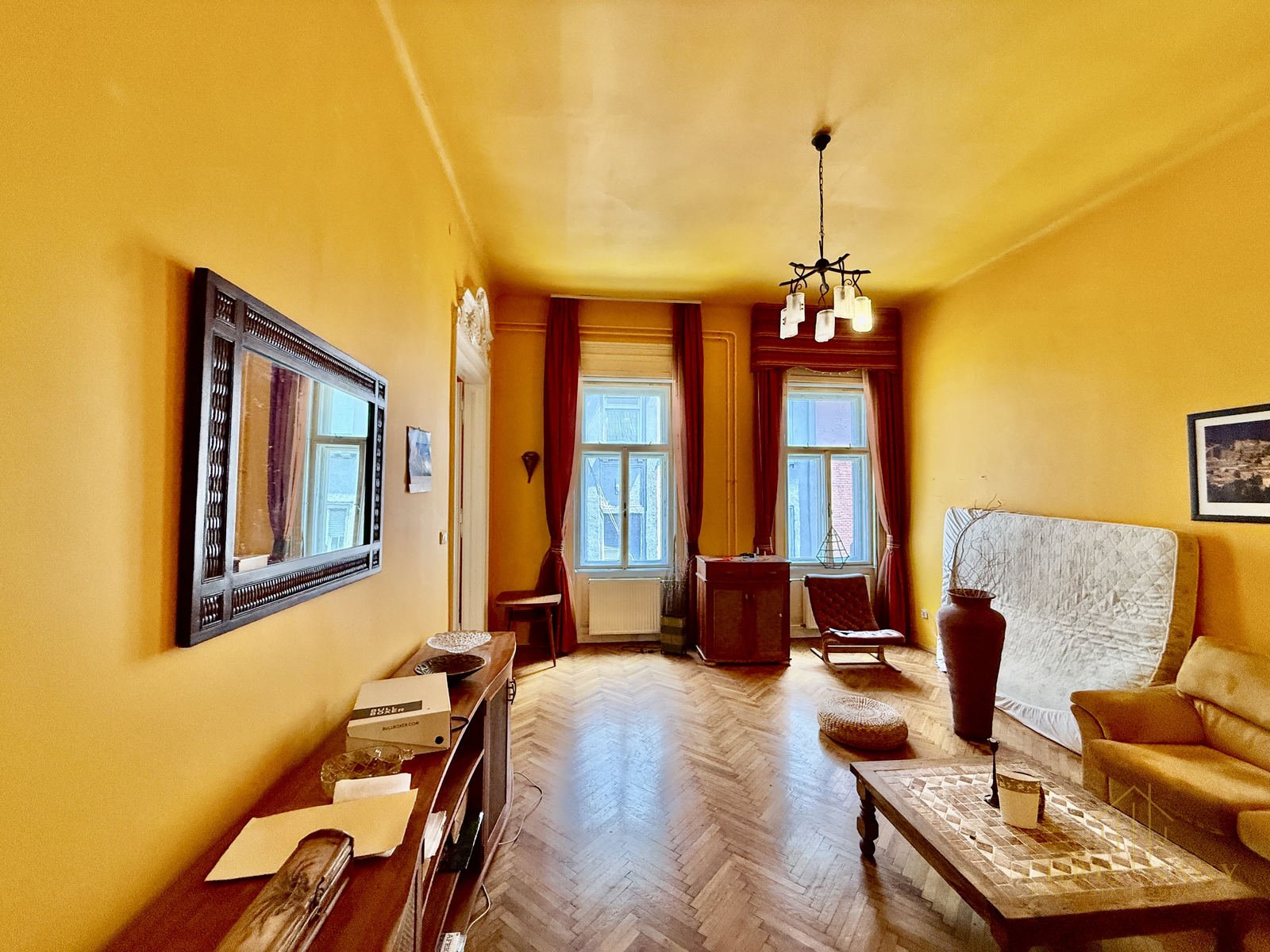 Felújítandó 89 m²-es lakás a Király utcában, a 6. kerületben