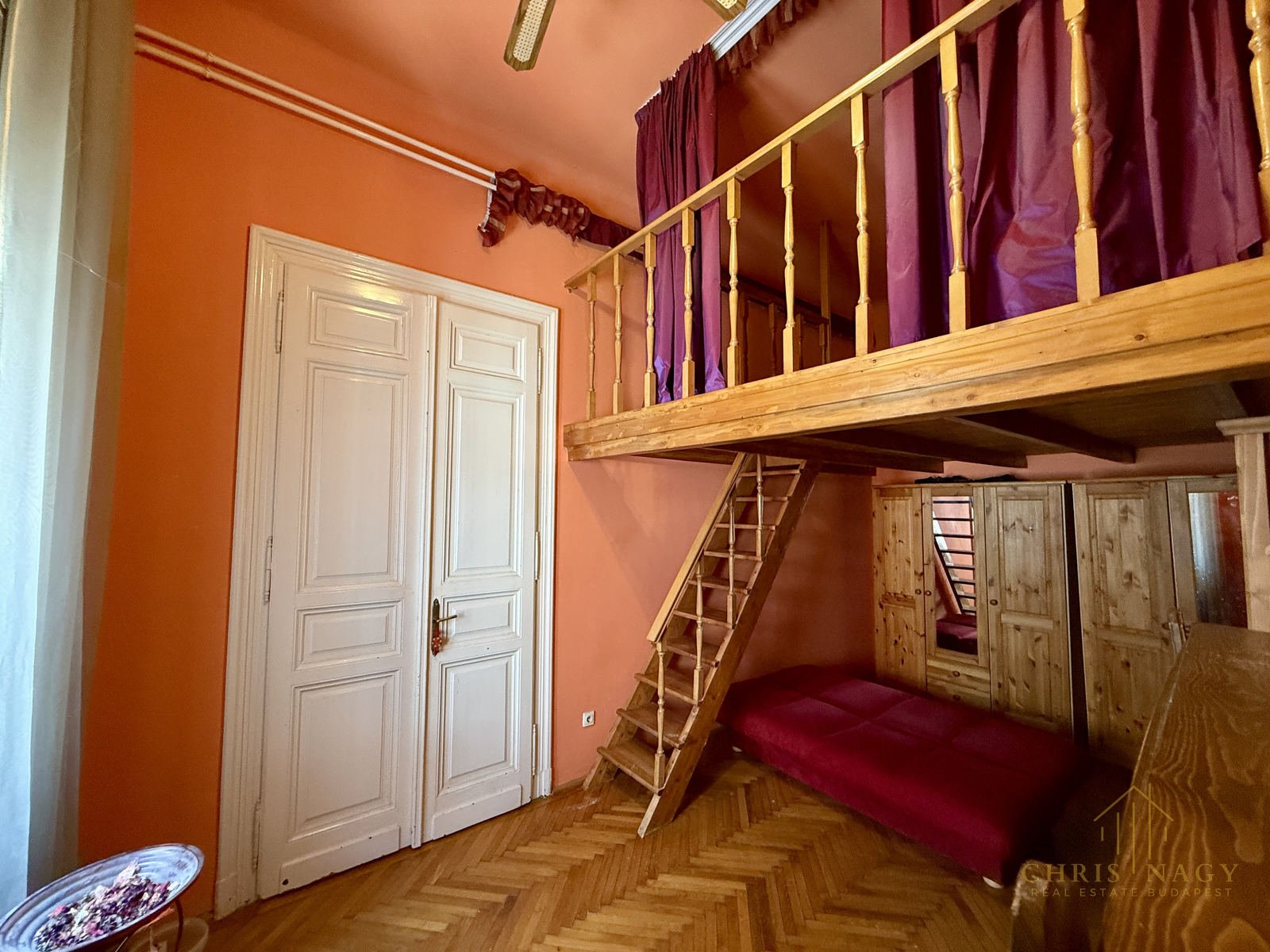 Felújítandó 89 m²-es lakás a Király utcában, a 6. kerületben