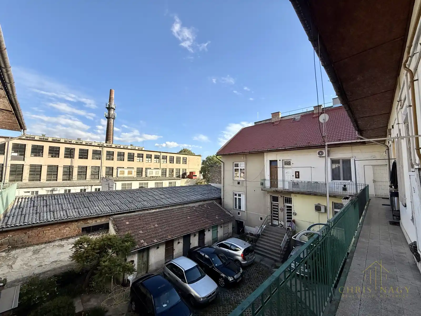 Studio apartment for sale on Erzsébet királyné útja, district 14